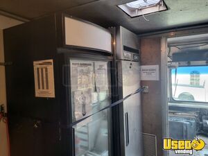 2000 Grumman Olson All-purpose Food Truck Prep Station Cooler Illinois Gas Engine for Sale