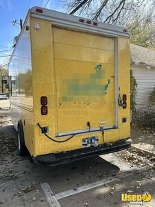 2000 Grumman Olson All-purpose Food Truck Stovetop Texas Gas Engine for Sale