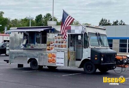 2000 Grumman Olson Kitchen Food Truck All-purpose Food Truck Ohio for Sale