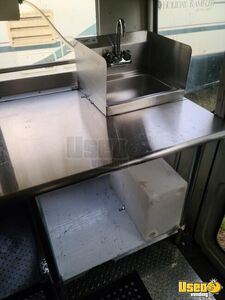 2000 Ice Cream Truck Back-up Alarm Delaware Gas Engine for Sale
