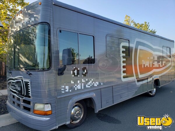 2000 Jamboree Mobile Barbershop Truck Mobile Hair & Nail Salon Truck California Gas Engine for Sale