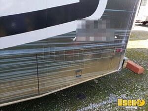 2000 Jamboree Mobile Barbershop Truck Mobile Hair & Nail Salon Truck Interior Lighting California Gas Engine for Sale