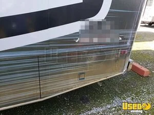 2000 Jamboree Mobile Barbershop Truck Mobile Hair & Nail Salon Truck Interior Lighting California Gas Engine for Sale