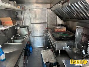 2000 Kitchen Food Truck All-purpose Food Truck Deep Freezer Virginia Diesel Engine for Sale