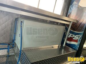 2000 Kitchen Food Truck All-purpose Food Truck Exhaust Fan California Gas Engine for Sale