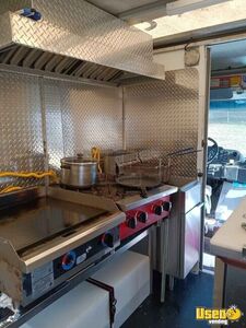 2000 Kitchen Food Truck All-purpose Food Truck Exhaust Hood Virginia Diesel Engine for Sale