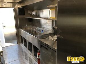 2000 Kitchen Food Truck All-purpose Food Truck Generator California Diesel Engine for Sale