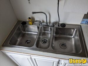 2000 Kitchen Trailer Kitchen Food Trailer Hand-washing Sink Ohio for Sale