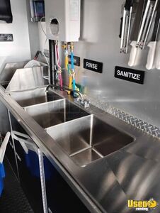 2000 Kitchen Trailer Kitchen Food Trailer Stovetop Ohio for Sale