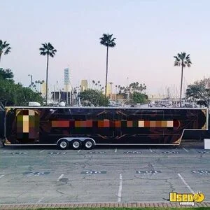 2000 Merchandising Trailer Mobile Boutique Cabinets California for Sale