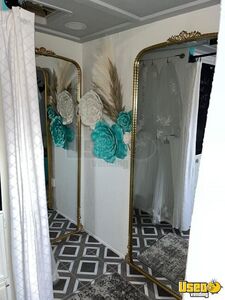 2000 Mobile Boutique Trailer Mobile Boutique 27 California for Sale