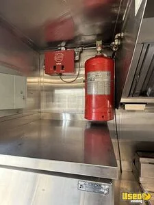2000 Mt45 All-purpose Food Truck Chef Base Iowa Diesel Engine for Sale