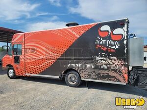 2000 Mt45 All-purpose Food Truck Concession Window Texas Diesel Engine for Sale