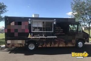 2000 Mt45 All-purpose Food Truck Stainless Steel Wall Covers Ohio Diesel Engine for Sale