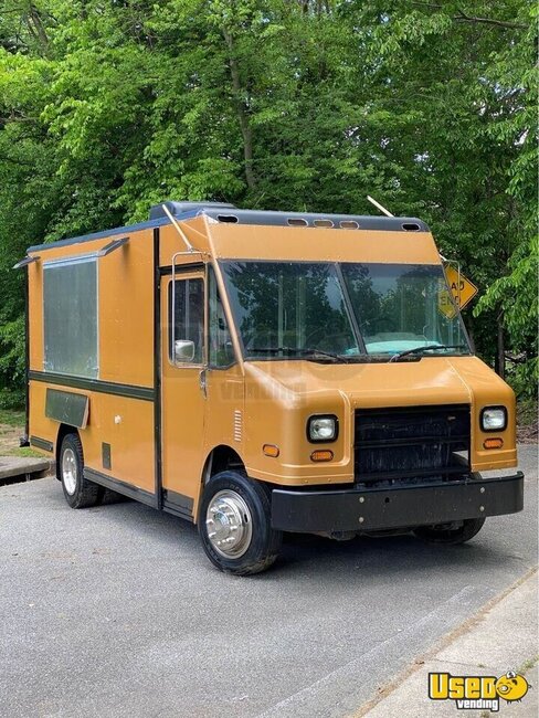 2000 Mt45 Diesel Step Van All-purpose Food Truck All-purpose Food Truck North Carolina Diesel Engine for Sale