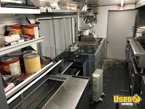 2000 Mt45 Kitchen Food Truck All-purpose Food Truck Awning Ohio Diesel Engine for Sale