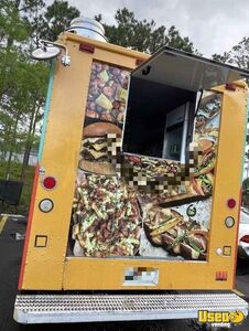 2000 Mt45 Kitchen Food Truck All-purpose Food Truck Deep Freezer Florida Diesel Engine for Sale