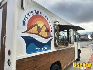 2000 Mt45 Step-van Coffee & Beverage Truck Oklahoma Diesel Engine for Sale