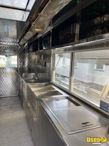 2000 Mt45 Step Van Kitchen Food Truck All-purpose Food Truck Warming Cabinet Pennsylvania Diesel Engine for Sale