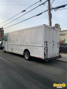 2000 Mt55 Empty Step Van Tuck Stepvan New York Diesel Engine for Sale