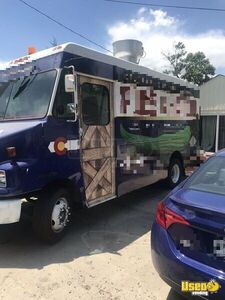 2000 Mt55 Step Van Kitche Food Truck All-purpose Food Truck Colorado Diesel Engine for Sale