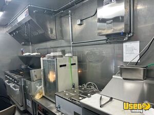 2000 Npr All-purpose Food Truck Diamond Plated Aluminum Flooring Iowa Diesel Engine for Sale