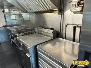 2000 P30 All-purpose Food Truck Flatgrill Iowa Gas Engine for Sale
