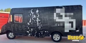 2000 P30 Step Van Coffee & Beverage Truck Concession Window Arizona Diesel Engine for Sale
