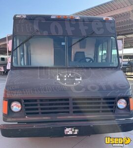 2000 P30 Step Van Coffee & Beverage Truck Diamond Plated Aluminum Flooring Arizona Diesel Engine for Sale