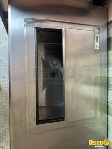 2000 P30 Step Van Coffee & Beverage Truck Electrical Outlets Arizona Diesel Engine for Sale