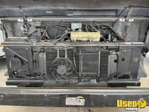 2000 P30 Step Van Coffee & Beverage Truck Transmission - Automatic Arizona Diesel Engine for Sale