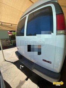 2000 Pet Care / Veterinary Truck Removable Trailer Hitch California Gas Engine for Sale