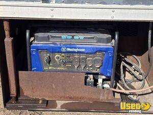 2000 Preparing Station Catering Food Truck 25 Colorado Diesel Engine for Sale