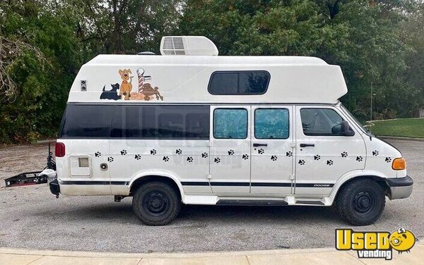 2000 Ram3500 Mobile Pet Grooming Van Pet Care / Veterinary Truck Texas for Sale