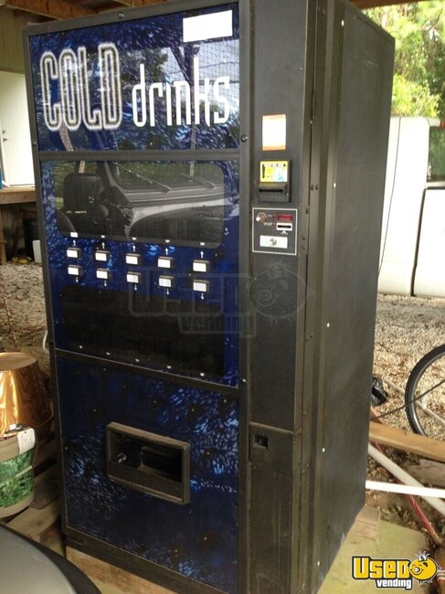 2000 Royal Vending 650 Live Display Soda Vending Machines Alabama for Sale