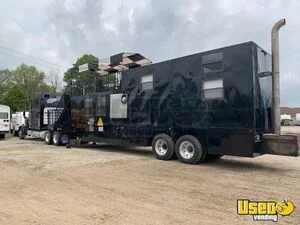 2000 Semi Bbq Rig Barbecue Food Trailer Air Conditioning Tennessee Diesel Engine for Sale