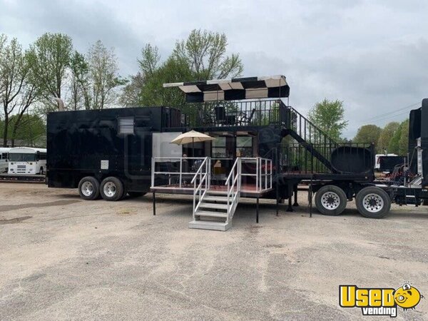 2000 Semi Bbq Rig Barbecue Food Trailer Tennessee Diesel Engine for Sale