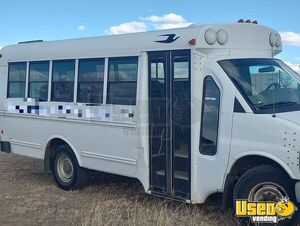 2000 Shuttle Bus 6 Texas Gas Engine for Sale