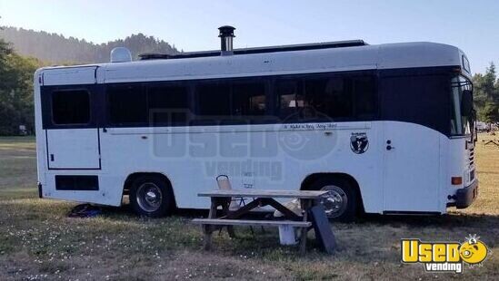 2000 Skoolie Bus Skoolie Nevada Diesel Engine for Sale