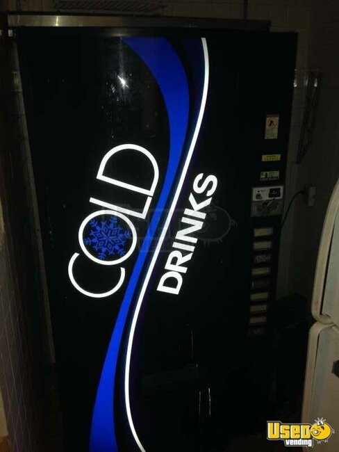 2000 Soda Vending Machines New York for Sale