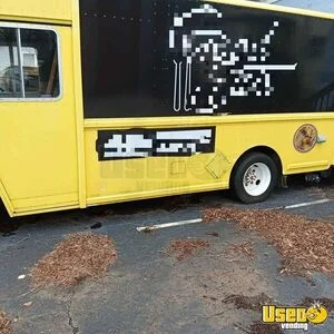 2000 Step Van All-purpose Food Truck Generator South Carolina Diesel Engine for Sale