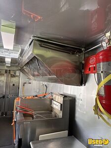2000 Step Van All-purpose Food Truck Upright Freezer South Carolina Gas Engine for Sale