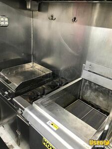2000 Step Van Kitchen Food Truck All-purpose Food Truck Awning New York for Sale