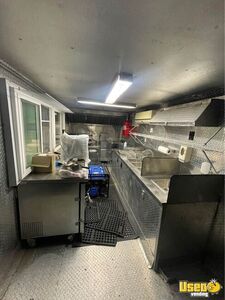 2000 Step Van Kitchen Food Truck All-purpose Food Truck Diamond Plated Aluminum Flooring California for Sale