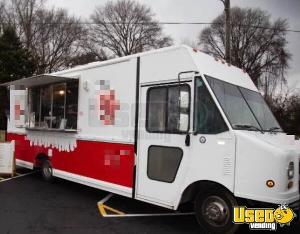 2000 Step Van Kitchen Food Truck All-purpose Food Truck North Carolina Gas Engine for Sale