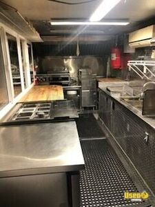 2000 Step Van Kitchen Food Truck All-purpose Food Truck Pro Fire Suppression System California Diesel Engine for Sale