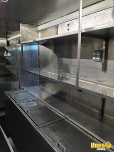 2000 Step Van Kitchen Food Truck All-purpose Food Truck Stovetop New York for Sale