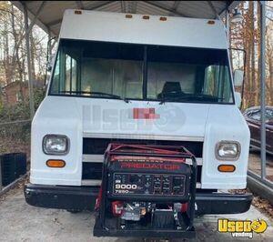2000 Step Van Kitchen Food Truck All-purpose Food Truck Upright Freezer North Carolina Gas Engine for Sale