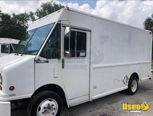 (2) 2000 Freightliner Utilimaster Step Van for Mobile Business for Sale in Florida!
