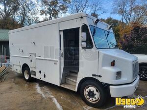 2000 - 12' Freightliner MT45 Diesel Step Van | Used Tool Truck for Sale in Ohio!